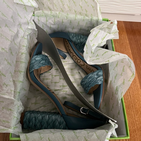 Sam Edelman Blue Yoana Rafia Sandals - Picture 7 of 7